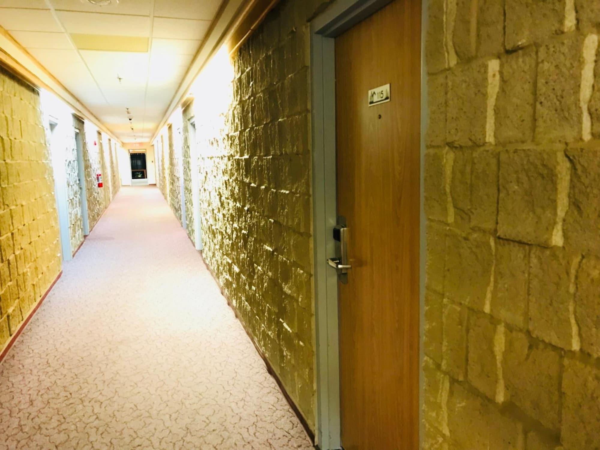 Northern Star Hotel & Convention Center Slave Lake Exteriör bild